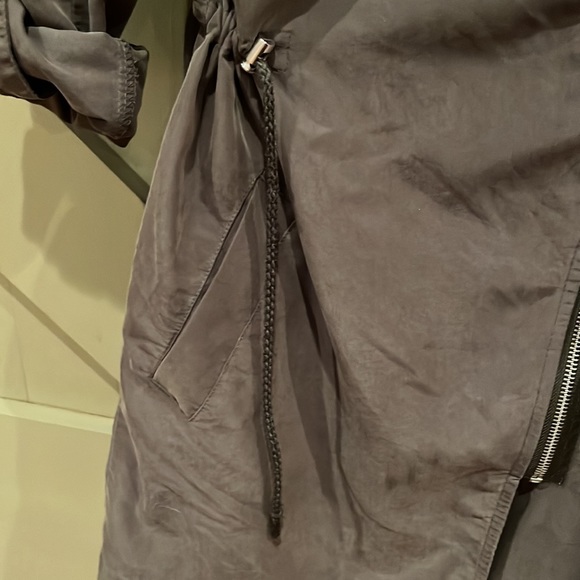 H & M lightweight jacket- olive green - Picture 5 of 7